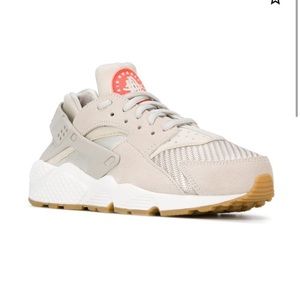 Nike Huarache sneakers